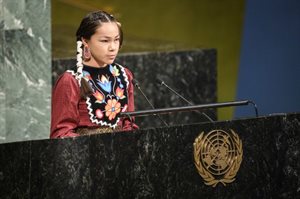 Autumn Peltier speaking at U.N. headquarters